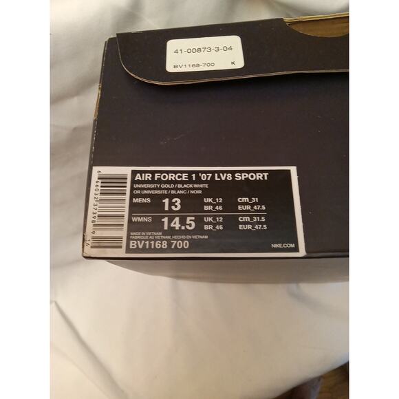 NIKE Men\'s Size 13 AIR FORCE 1 LV8 SPORT (GS) \